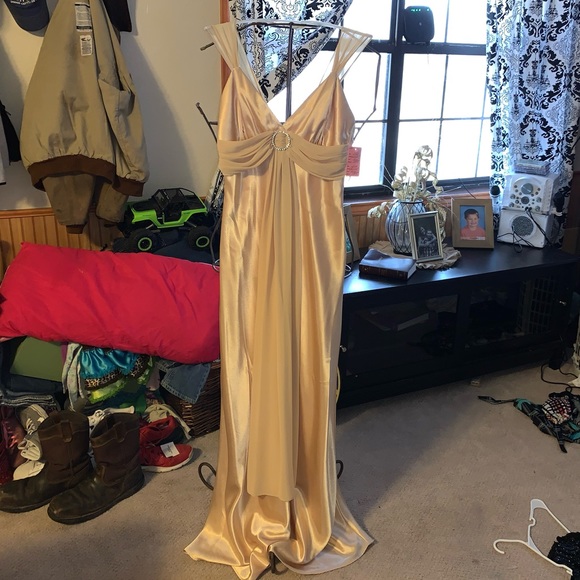 Formal dress size medium my loss your gain - Picture 2 of 4